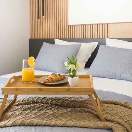 Apartment Solis - Private Heated Pool