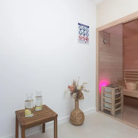 Apartment Solis - Private Heated Pool