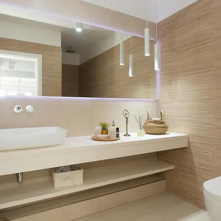 Solis - Private Heated Pool Apartment Kastela